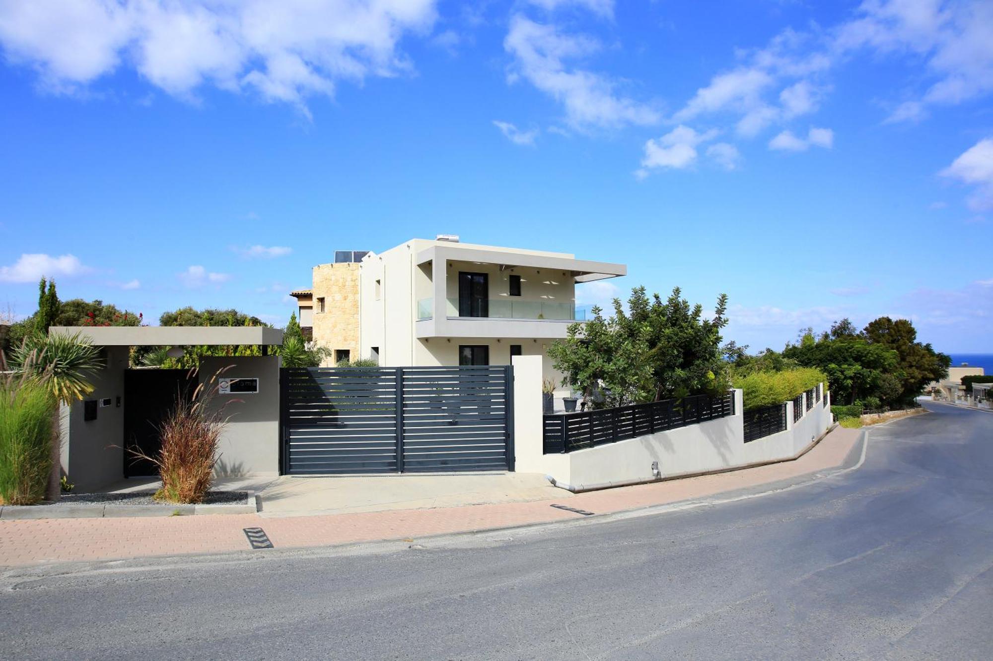 Orama Luxury Villa 4 Bedrooms With Private Pool Hersonissos  Exterior photo